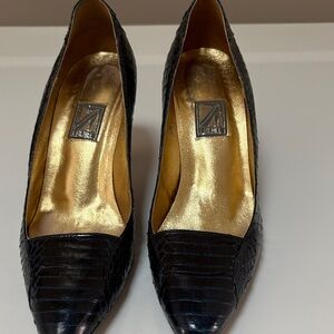 J.Renee Black Croc-Embossed Heels with Gold Interior